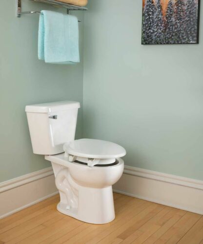 Clean Shield Elevated Toilet Seat - Image 5